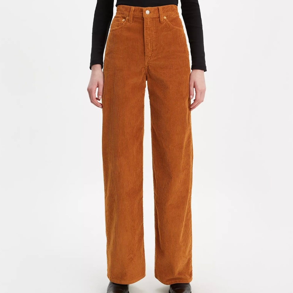 Levi’s Ribcage Wide Leg Brown Corduroy Pants